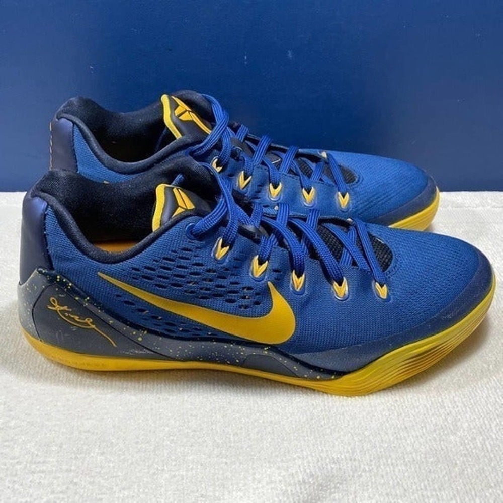 Nike Men’s Kobe 9 “Gym Blue/Gold) Sz 10